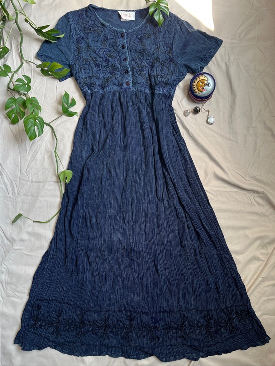 Vintage Dresses & Skirts - Vintage embroidered whimsigoth boho hippie dress